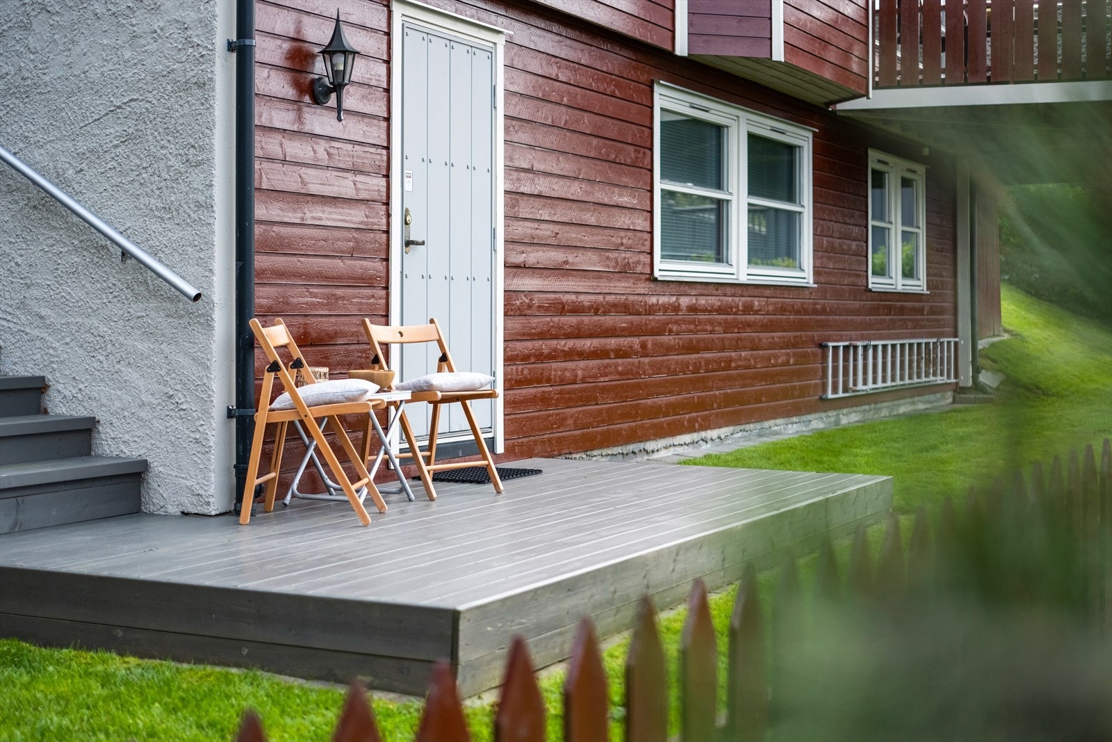 Ny markterasse fra 2020. Overflatebehandling sist utført i 2023 Galleribilde
