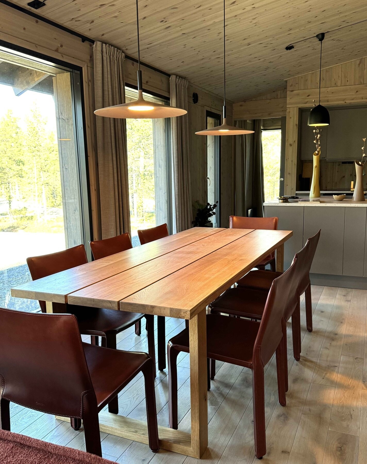 Løse møbler kan kjøpes ekstra hvis ønskelig. Løse pyntegjenstander medfølger ikke. Galleribilde