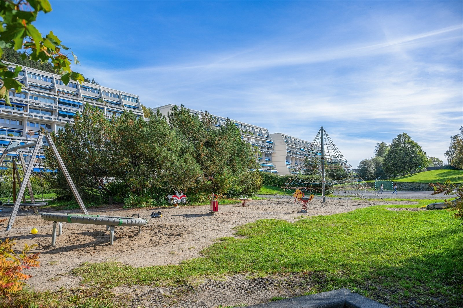 Det er også lekeplasser for de minste i sameiet. Galleribilde