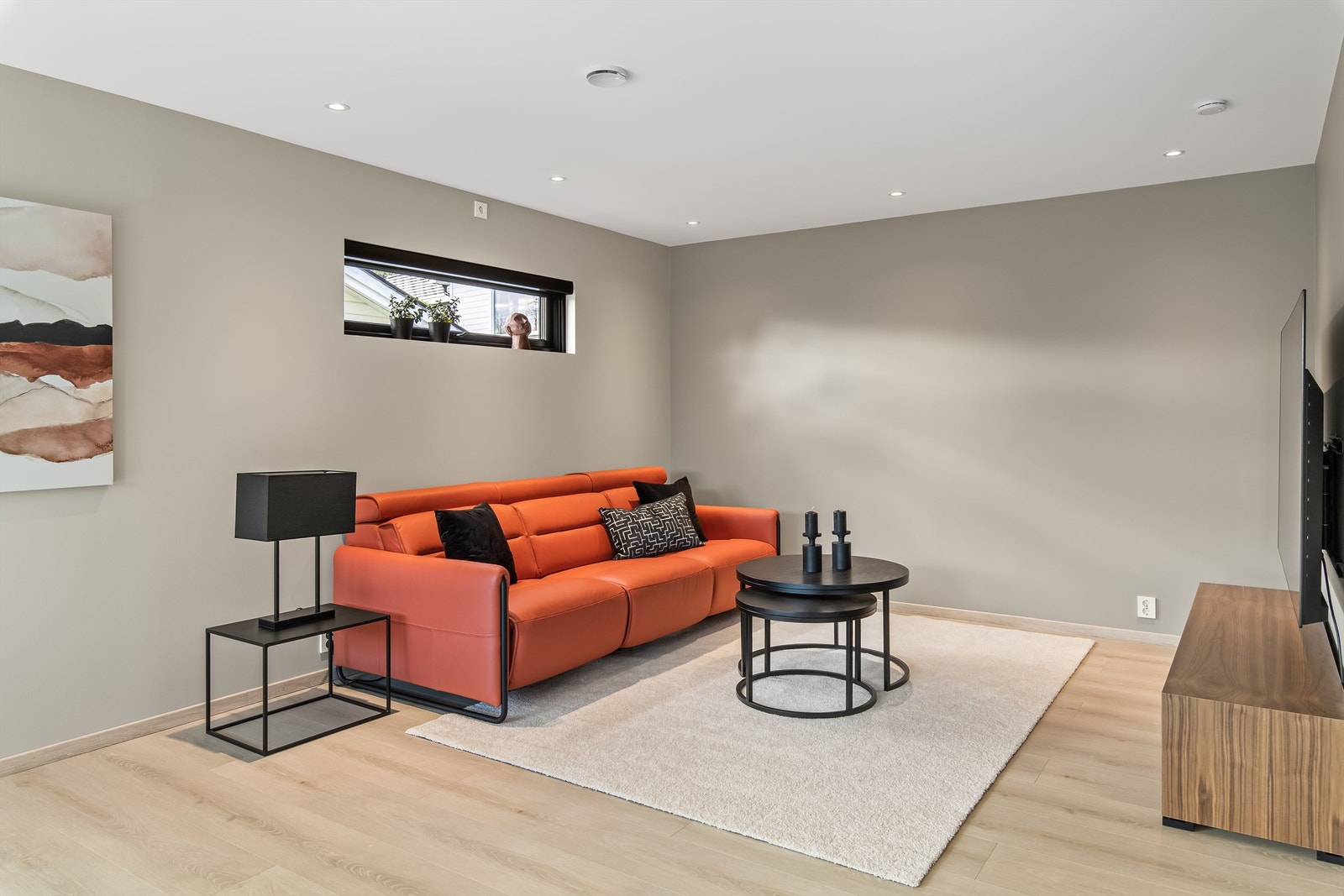 Vinkelstue, med flere møbleringsmuligheter Galleribilde