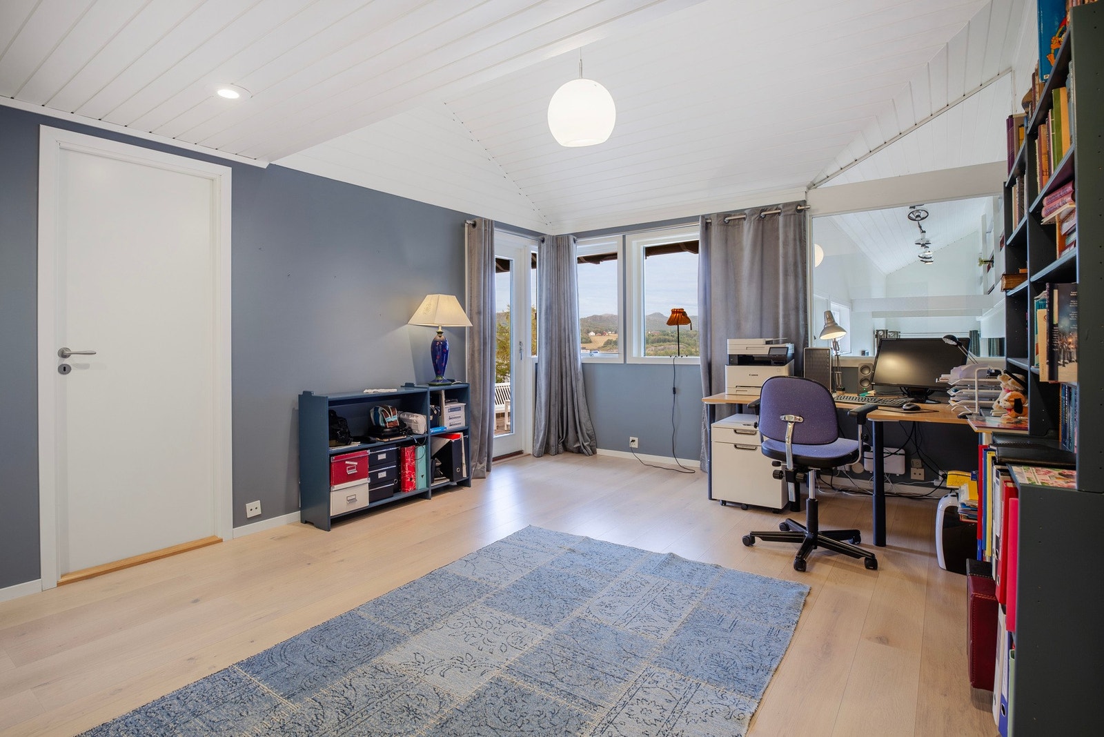 Her er det også utgang til terrasse. Galleribilde