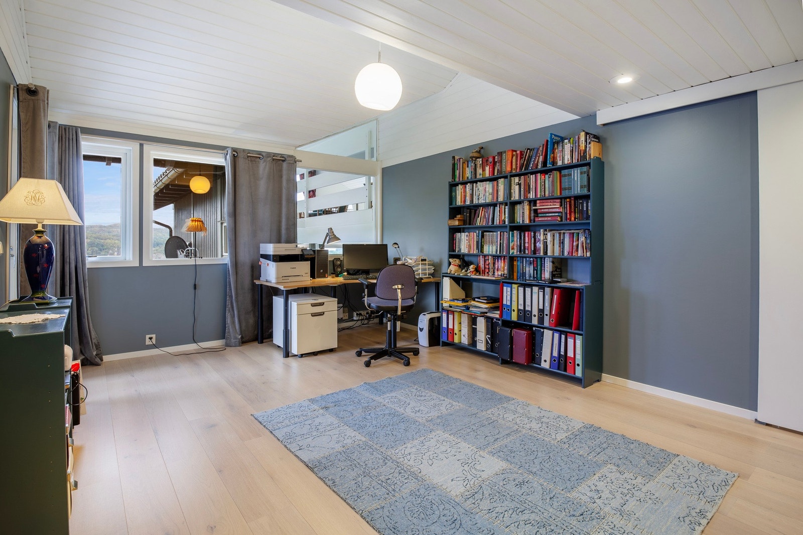 Stue som i dag brukes som kontor Galleribilde