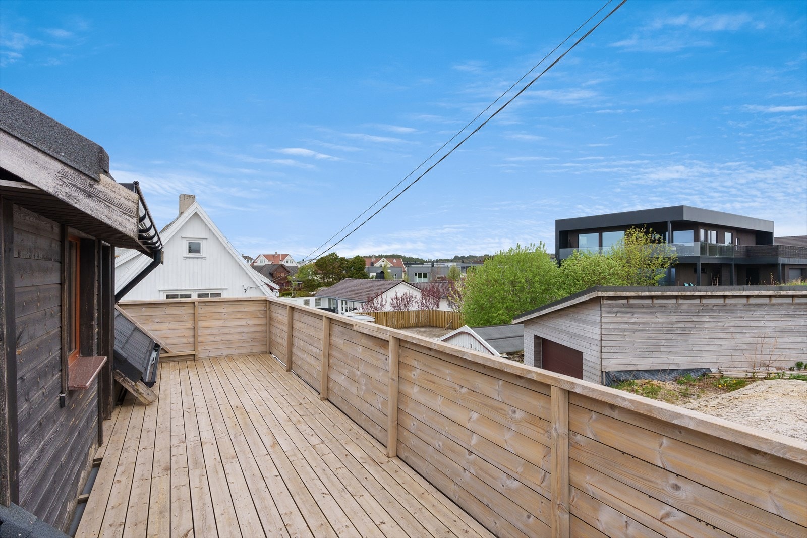 Luftebalkong, loftsetg. Galleribilde