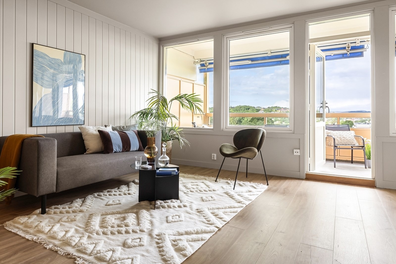 Fine overflater og nytt gulv i 2024 - meget pent! Galleribilde