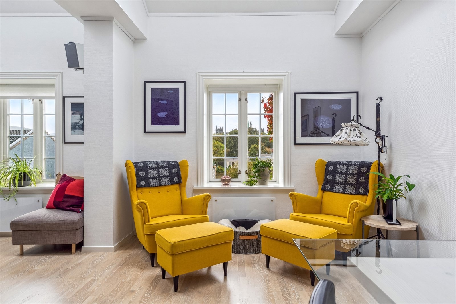 Leiligheten er elektrisk oppvarmet med moderne panelovner. Galleribilde