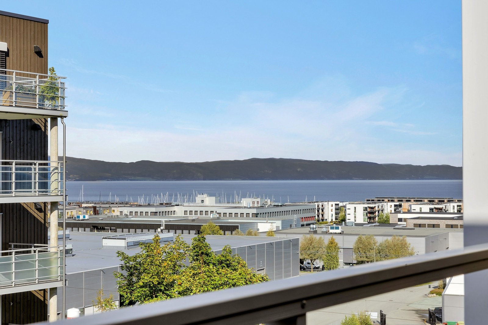 Herfra nyter du en herlig fjordutsikt. Galleribilde