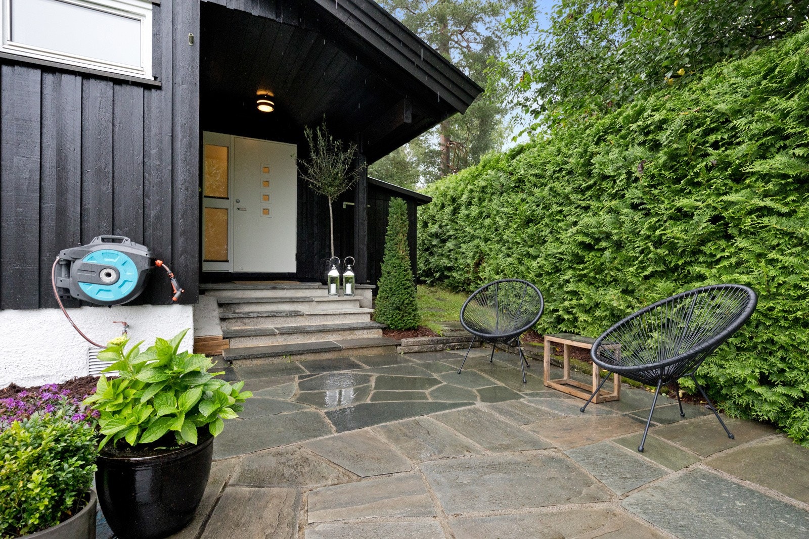 Inngangsparti. Galleribilde