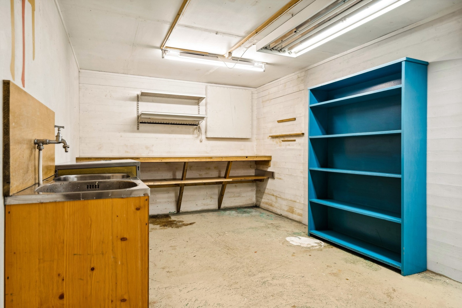 Disp.rom/bod. Galleribilde