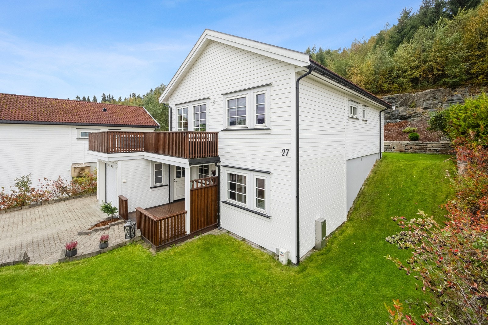 Boligen har en flott utforming med god og praktisk planløsning. Galleribilde