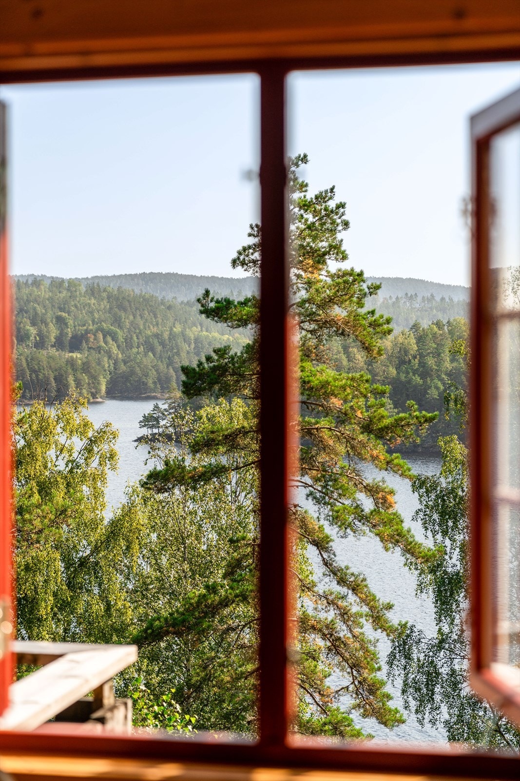 Nydelig utsikt fra stuevindu. Galleribilde