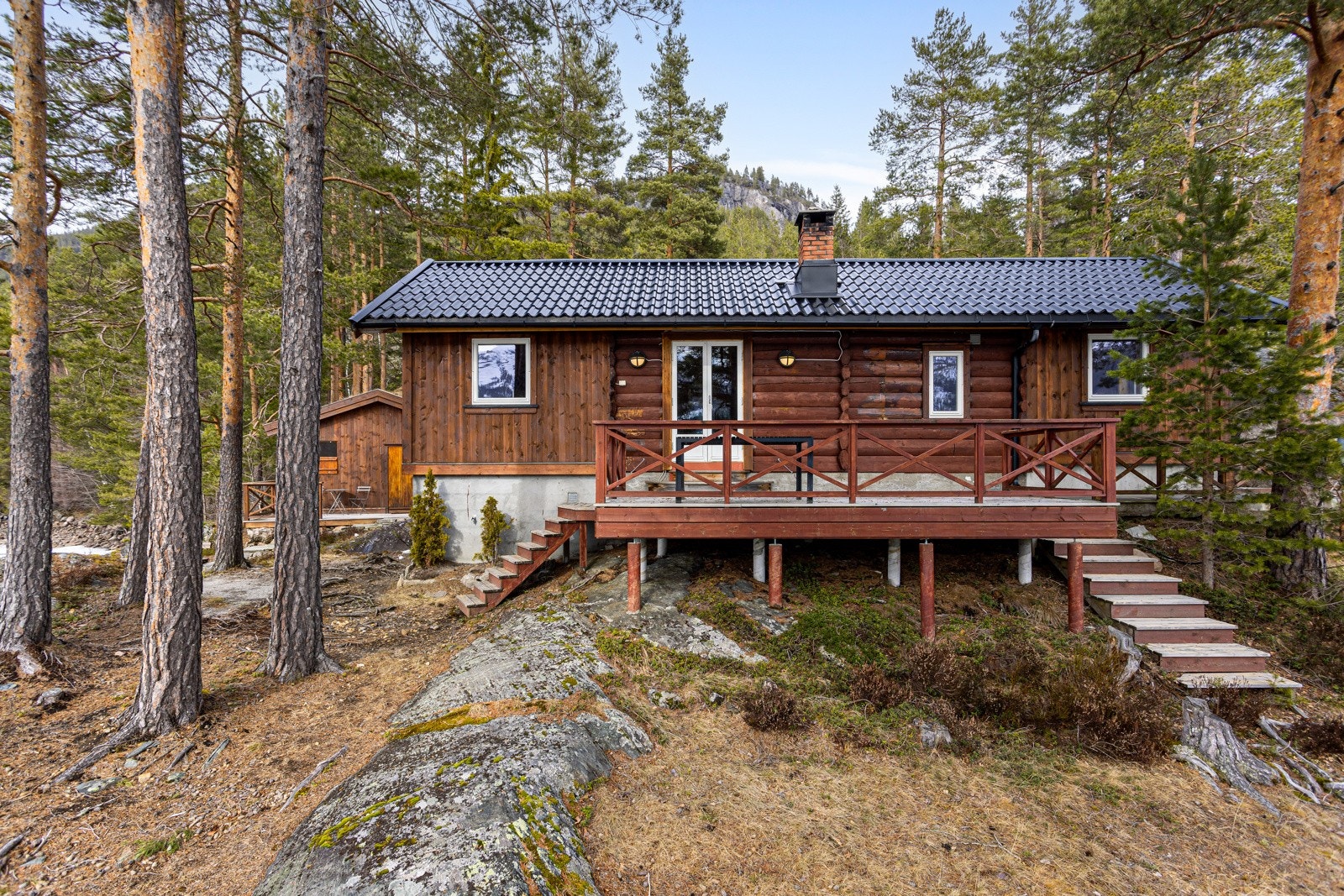 Terrasse med trapper ned terrenget Galleribilde