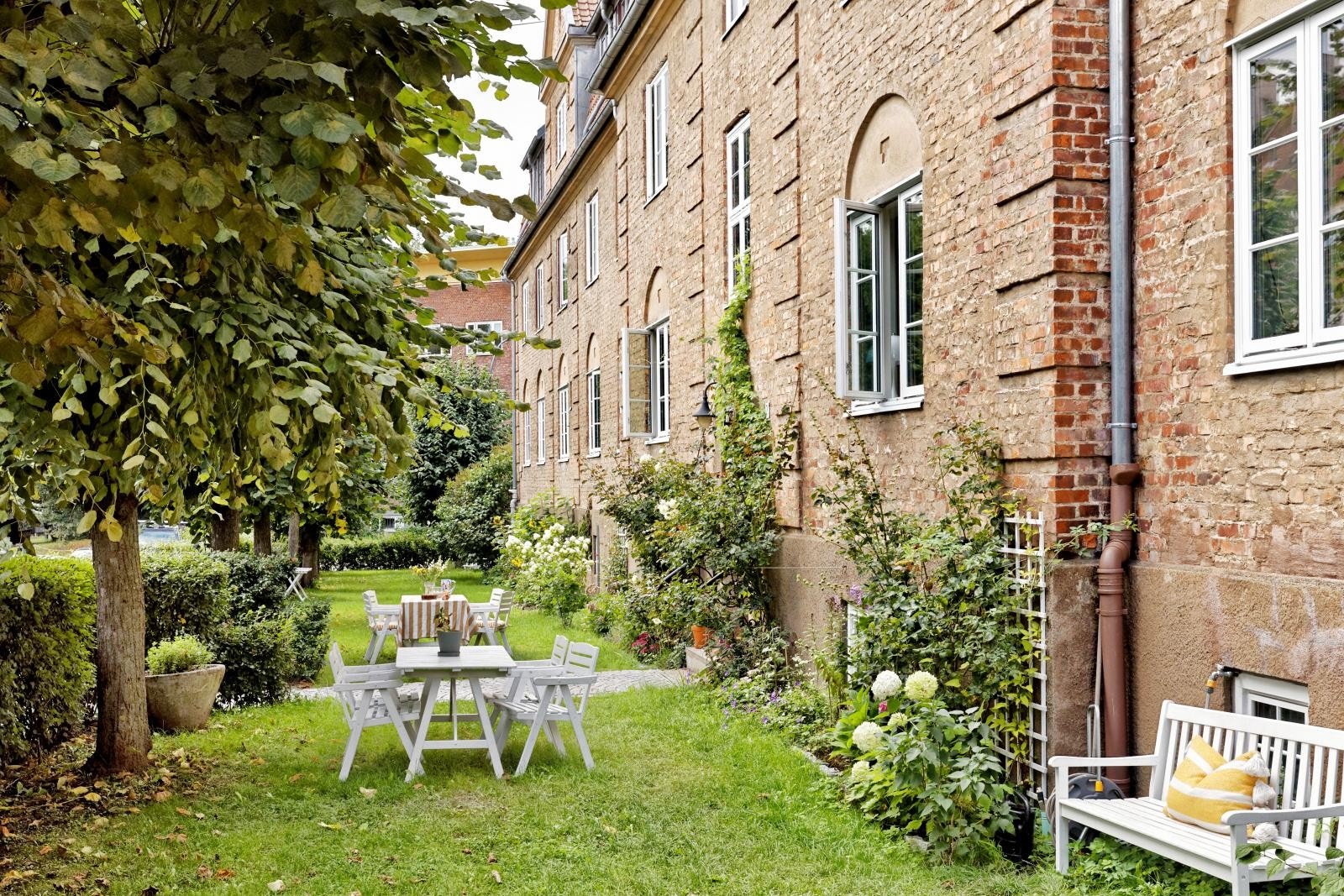 Lindern Hageby er en svært attraktiv destinasjon for barn og voksne i alle aldre. Her kan du nyte frodige grøntarealer Galleribilde