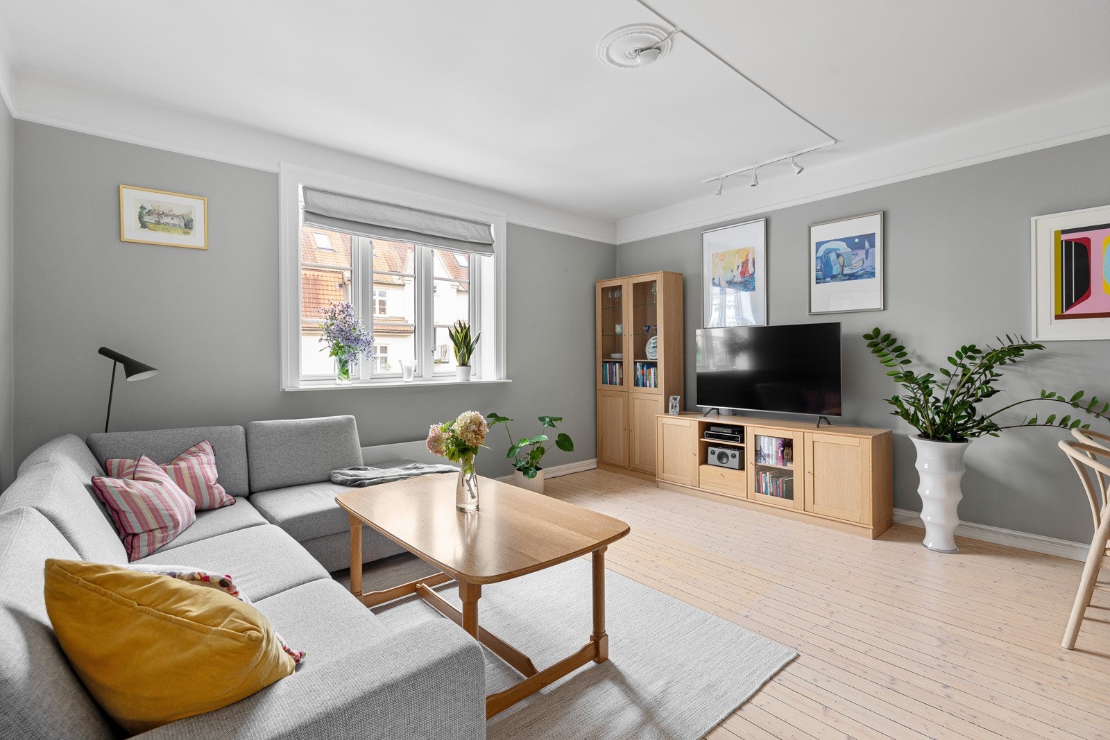 PrivatMegleren v/ Karoline Olsen har gleden av å presentere Linderngata 7! Galleribilde