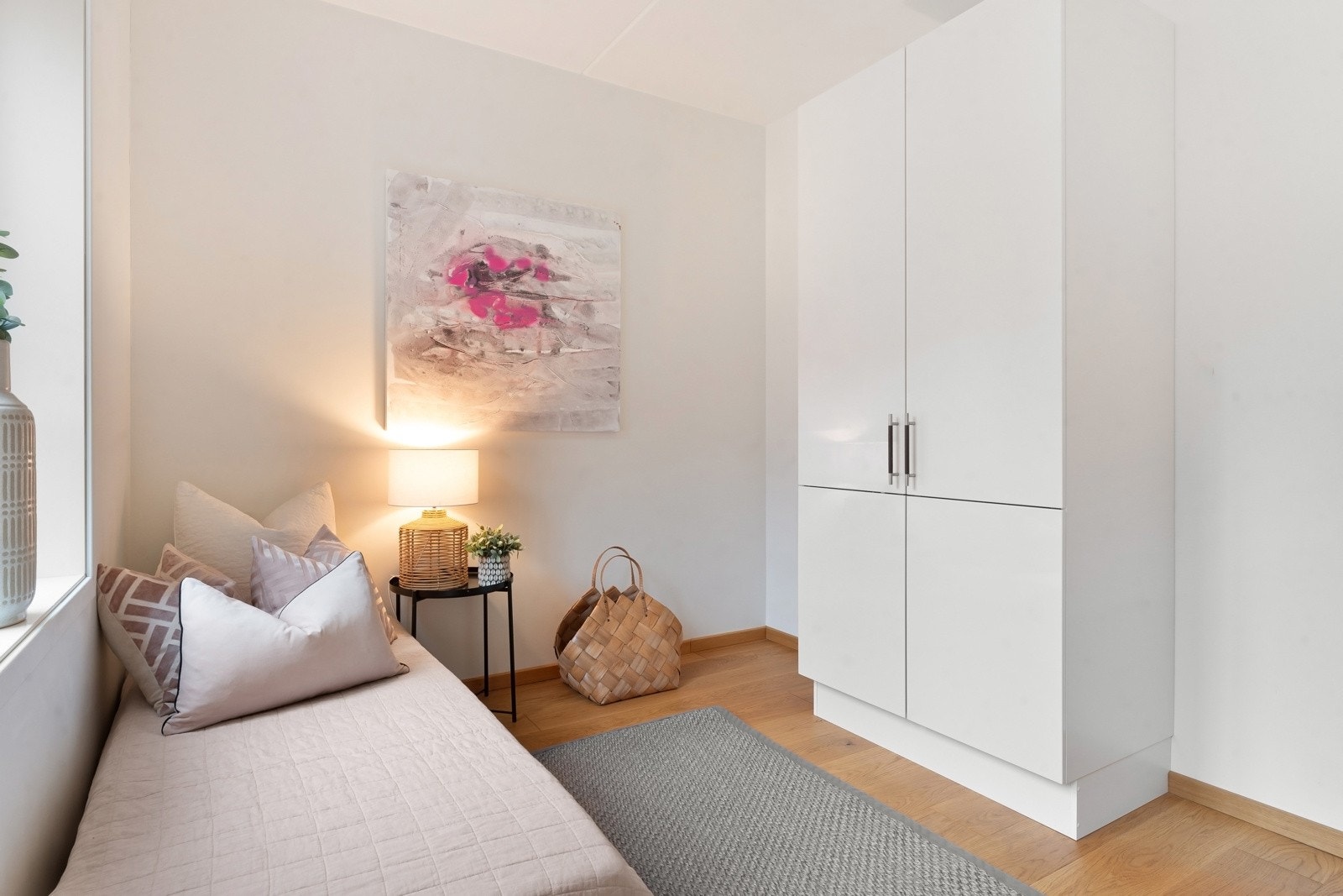 Her er det også satt inn garderobeskap Galleribilde