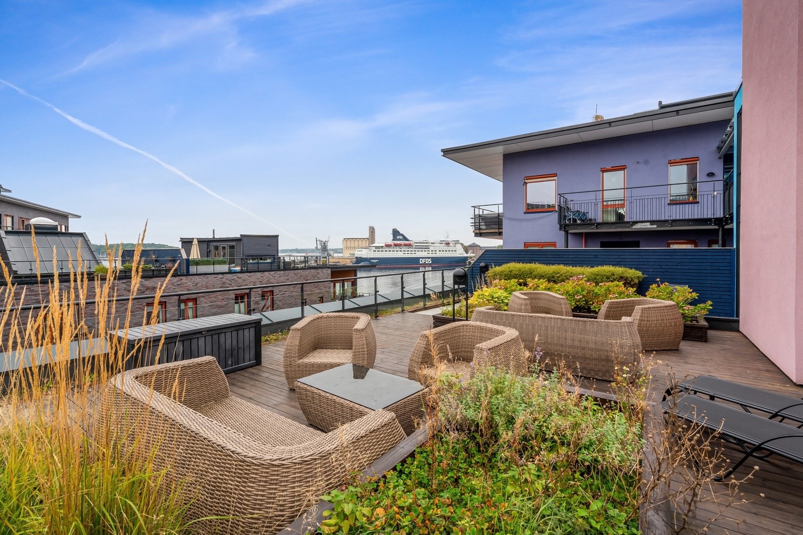 Leiligheten har tilgang til en flott felles takterrasse Galleribilde