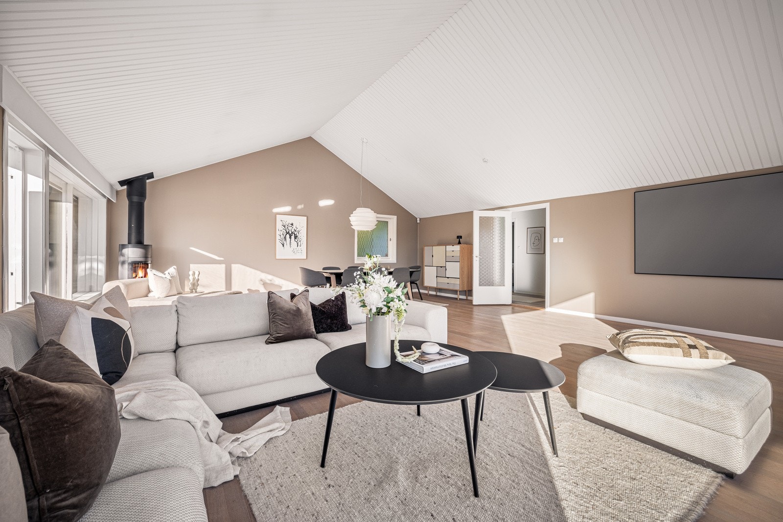 Gode møbleringsmuligheter med god plass til venner og familie Galleribilde