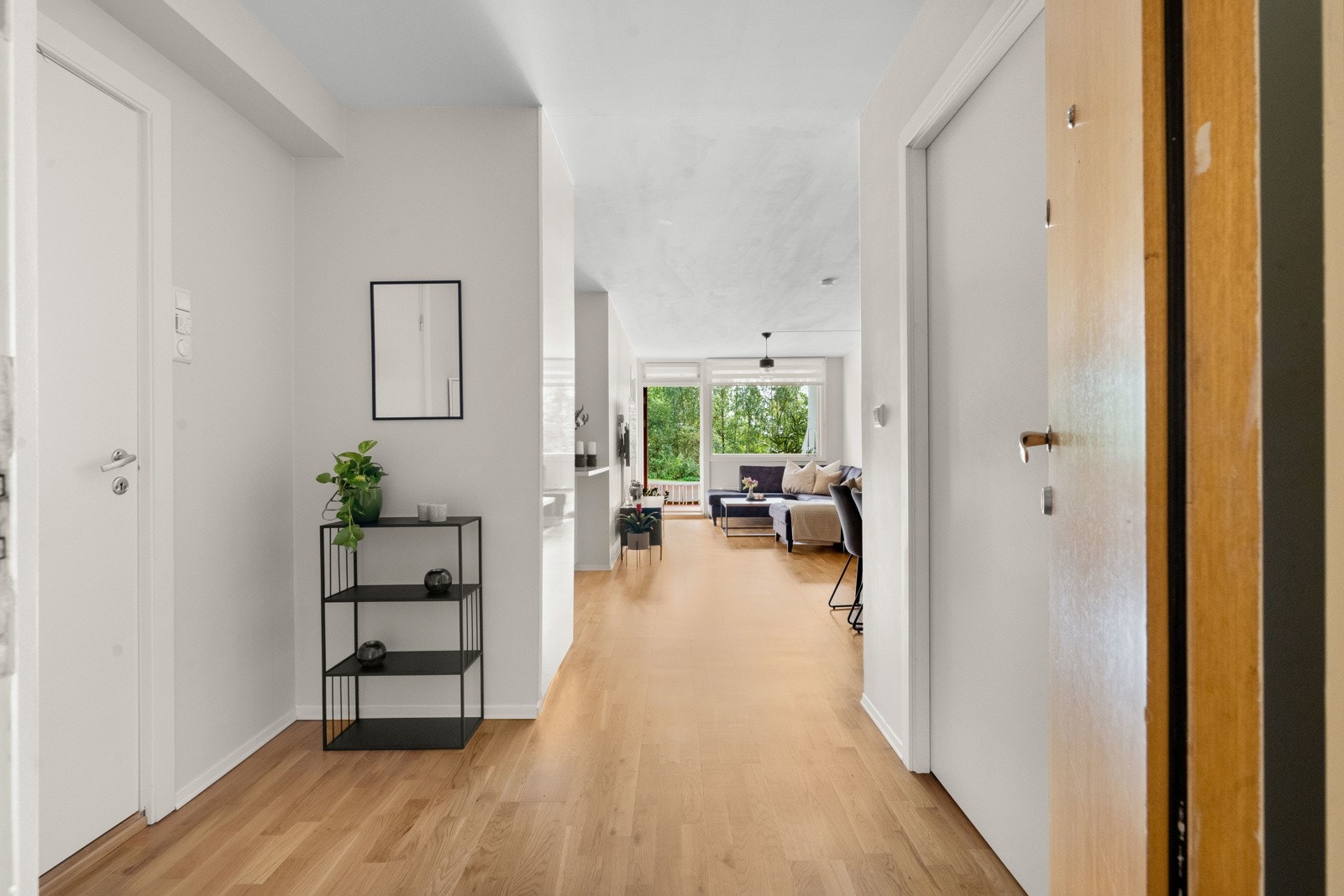 Velkommen inn i varmen til denne velholdte leiligheten! Galleribilde