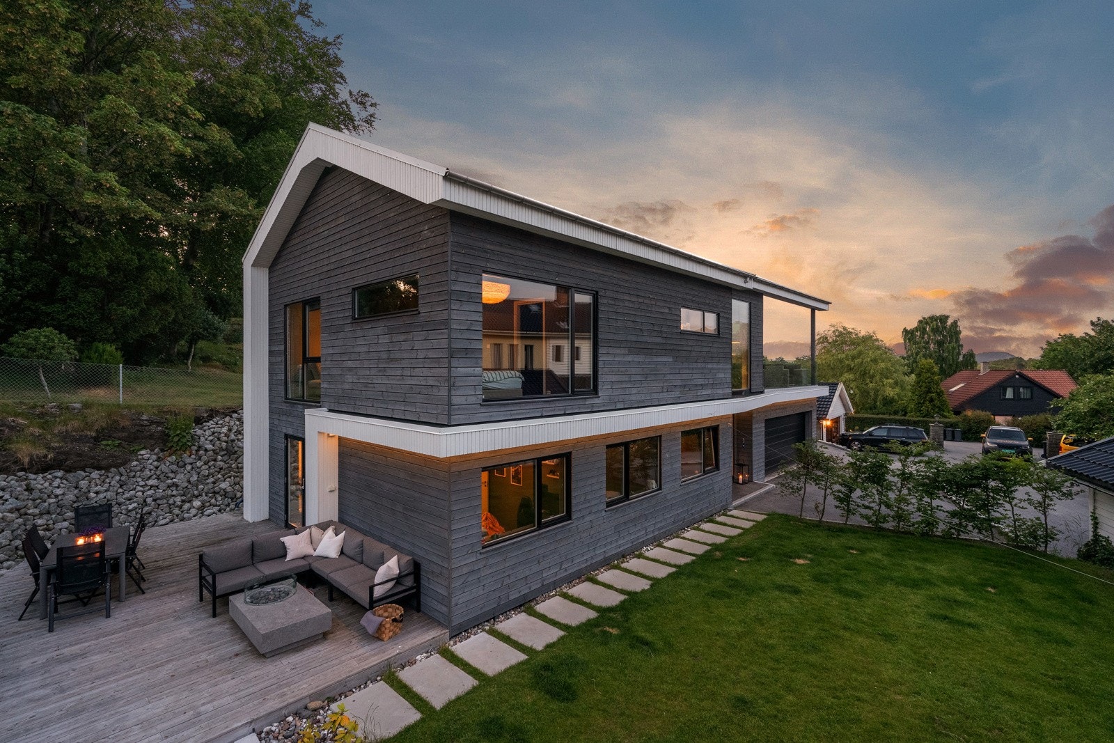 Michael R. Myhre presenterer Hindalsveien 26A! Galleribilde