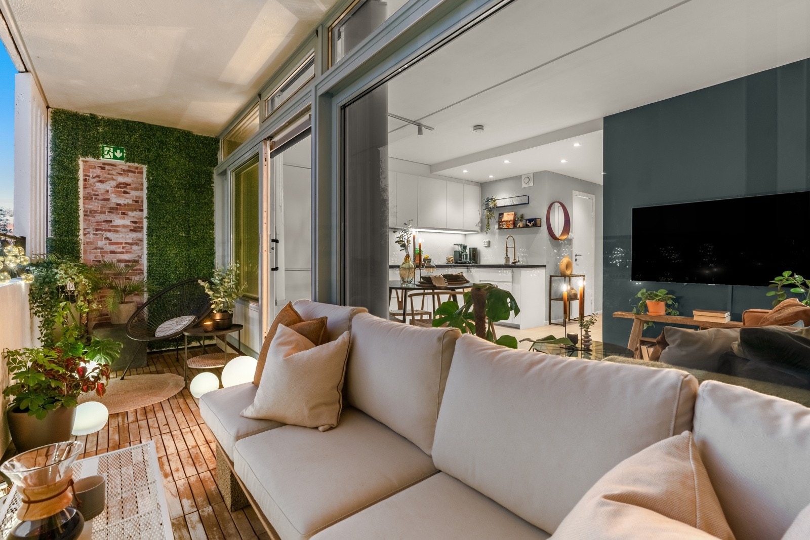 Leiligheten ligger i 4. etasje (5. etasje fra inngangsplan). Galleribilde