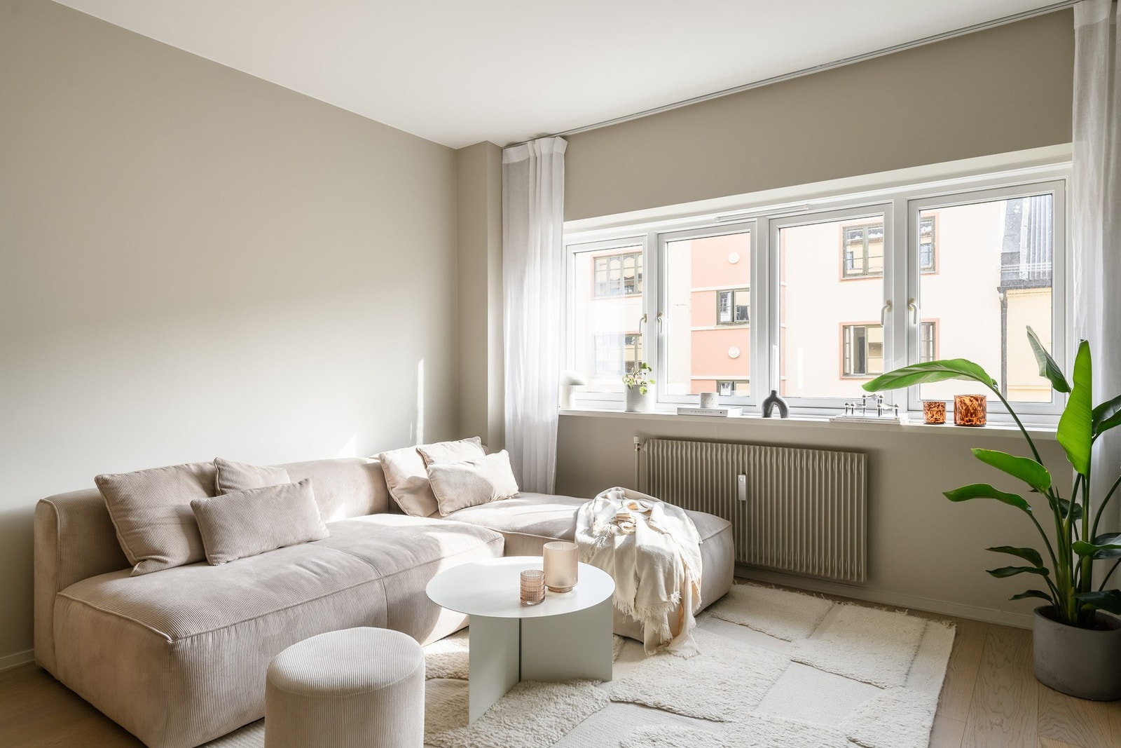 Lekker, nyrenovert 3-roms leilighet med høy standard. Galleribilde