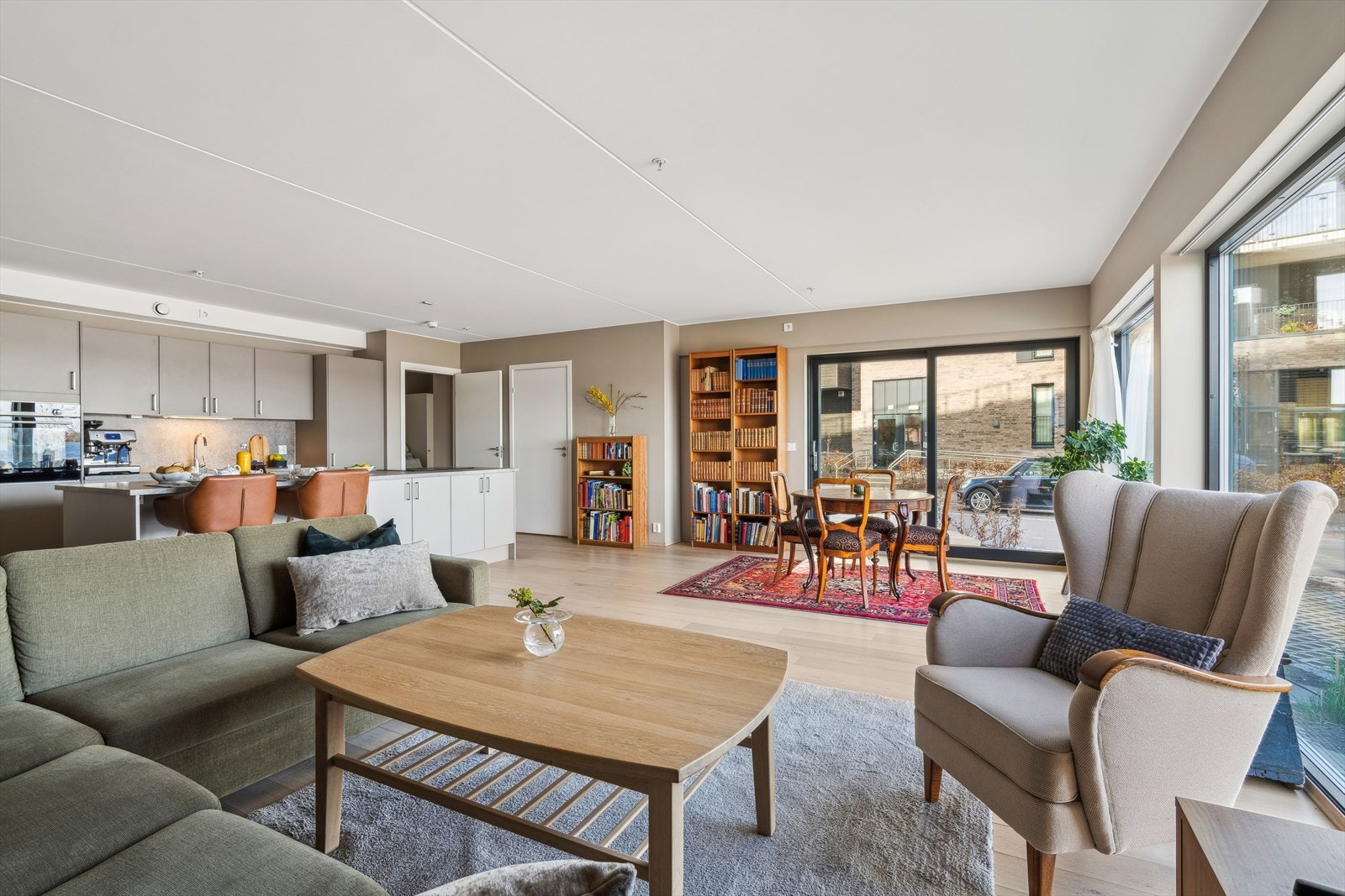 Leiligheten har vannbåren gulvvarme i alle rom bortsett fra soverom Galleribilde