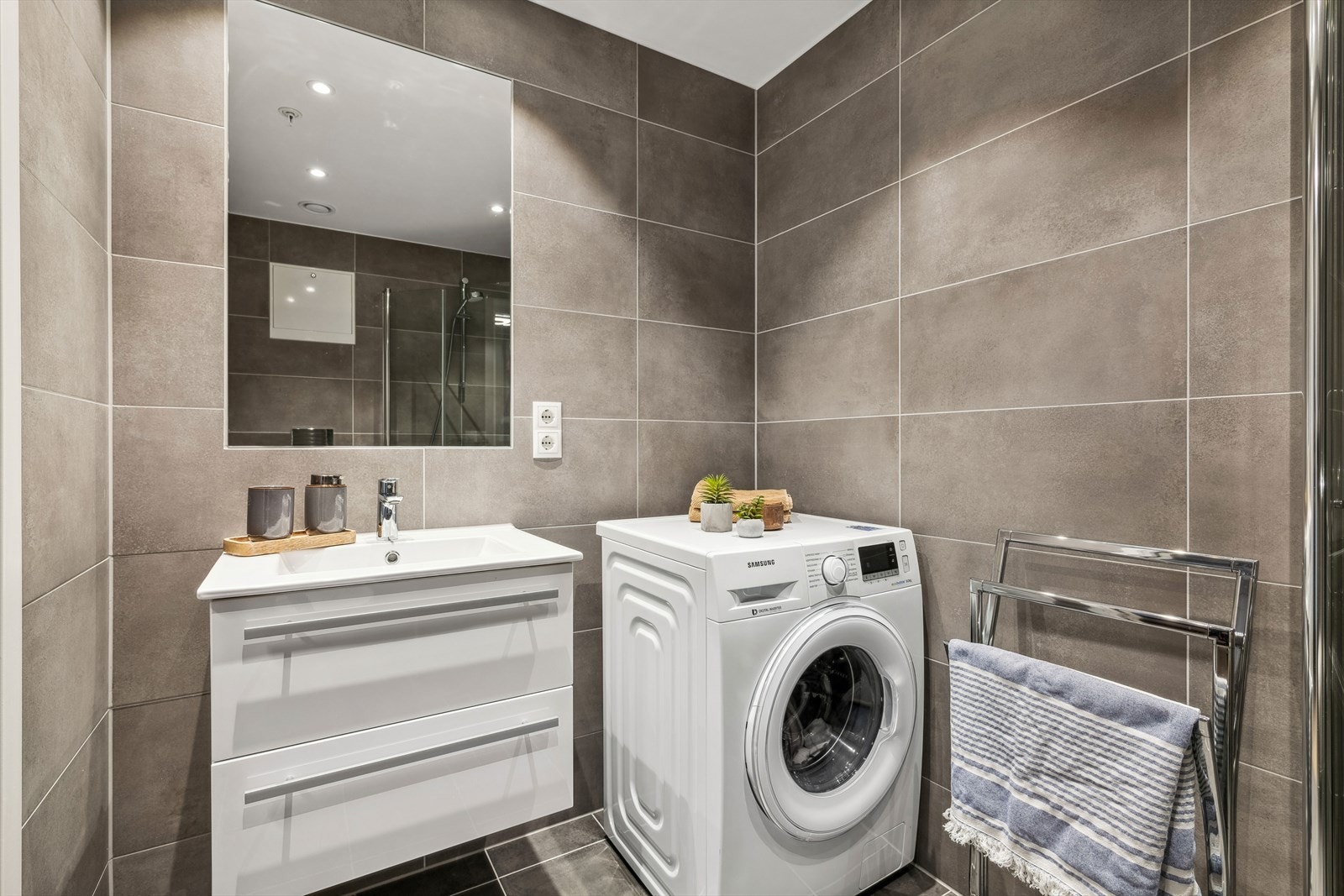 Flislagte gulv og vegger Galleribilde