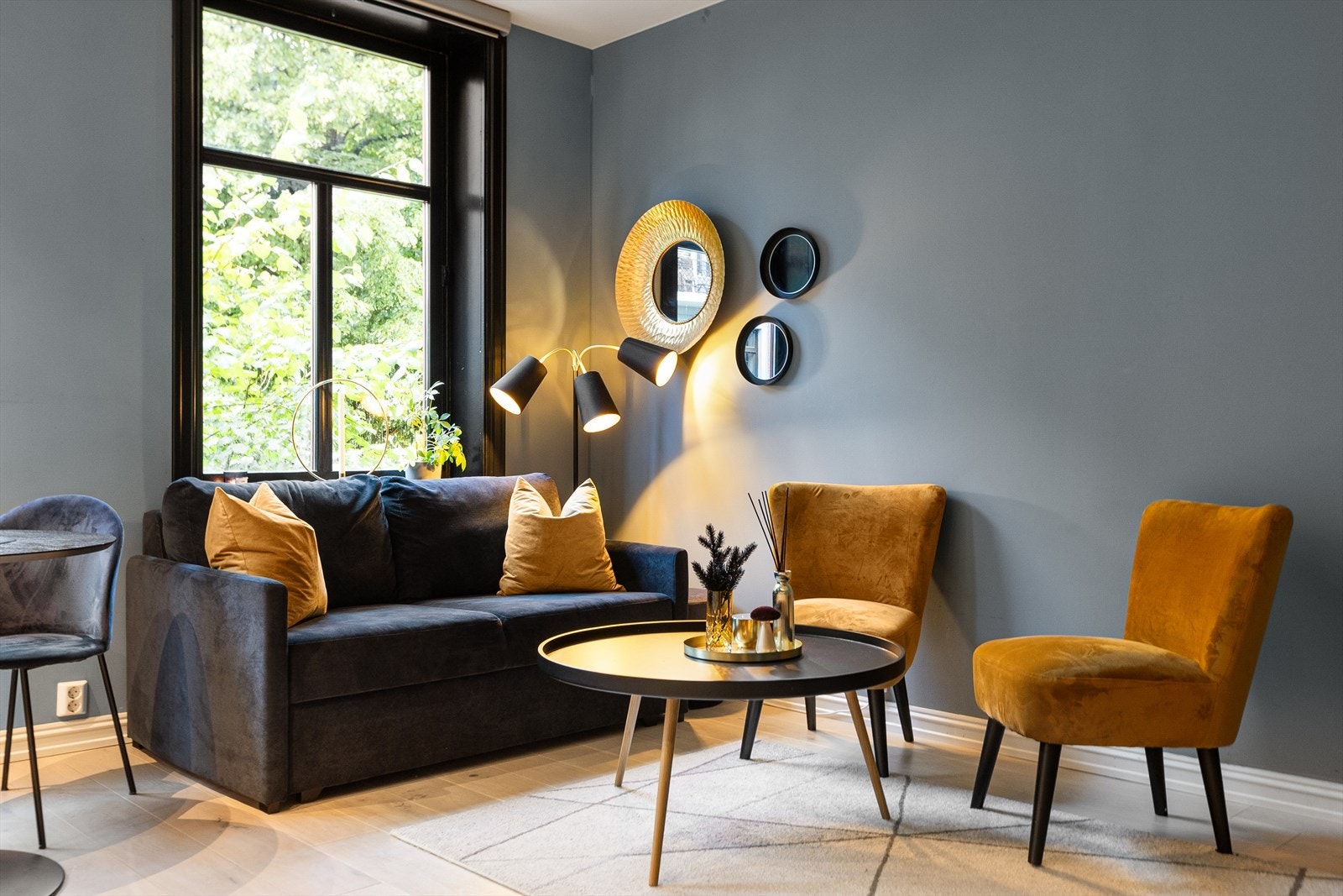 Her bor du tilbaketrukket til i et sentralt og etterspurt område med kort vei til det meste av byens fasiliteter og det er kort vei til offentlig kommunikasjon. Galleribilde
