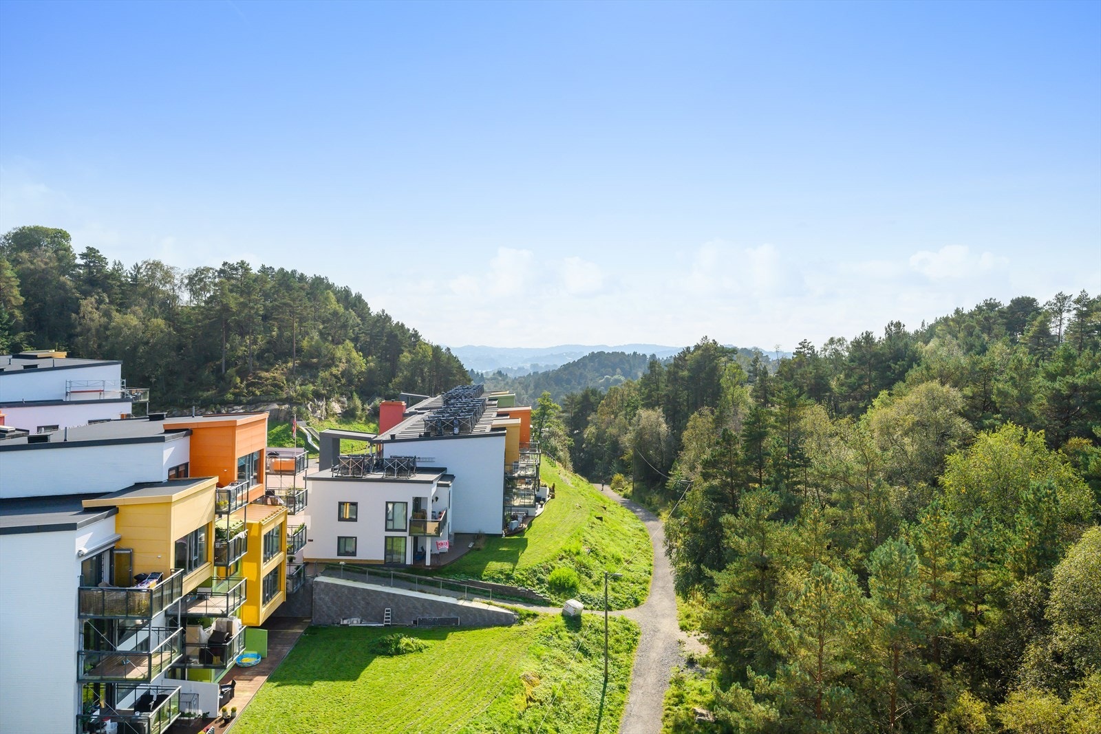 Bilde tatt mot sør fra balkongen. Galleribilde