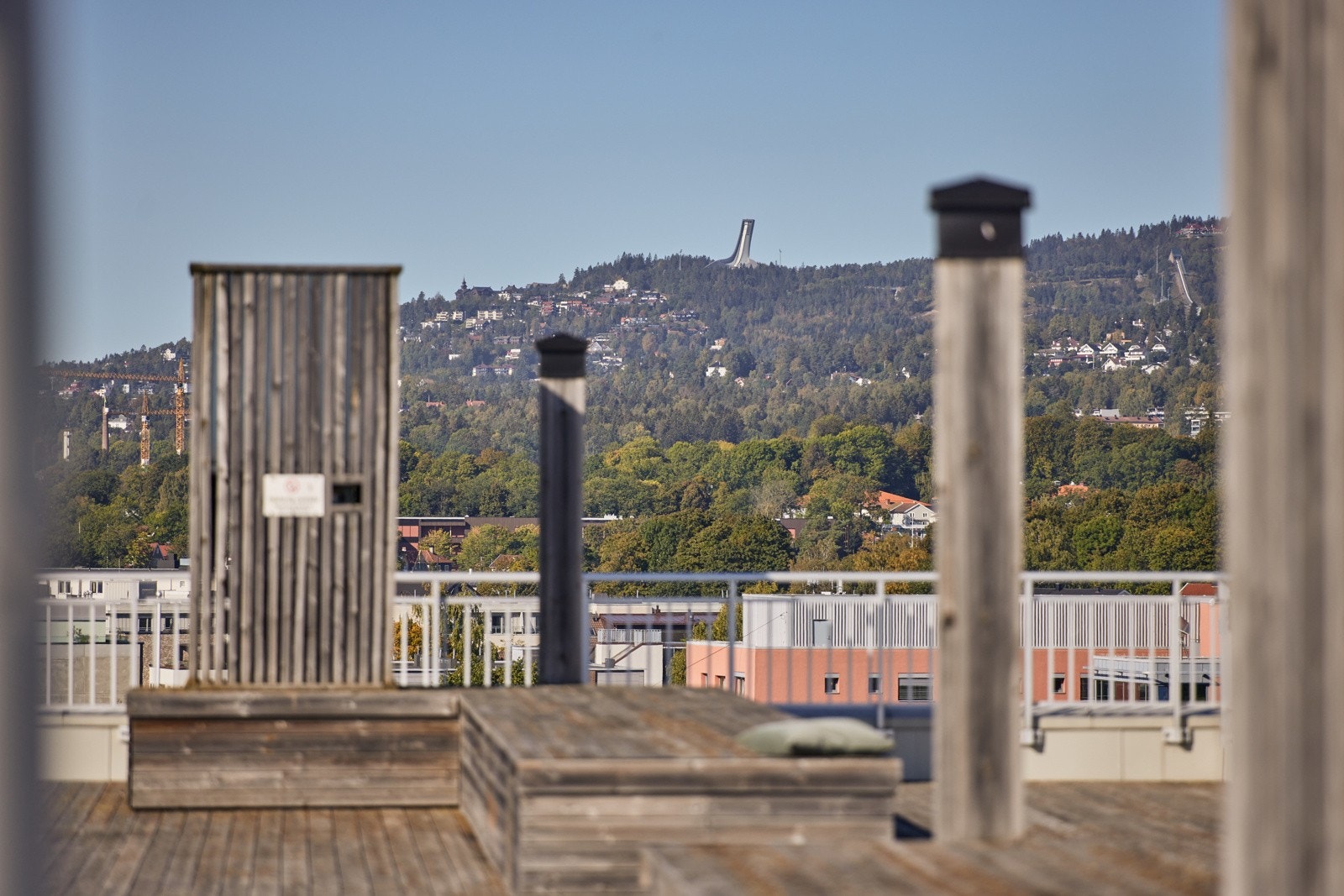 Flott felles takterrasse med flott utsyn og sol hele dagen. Galleribilde