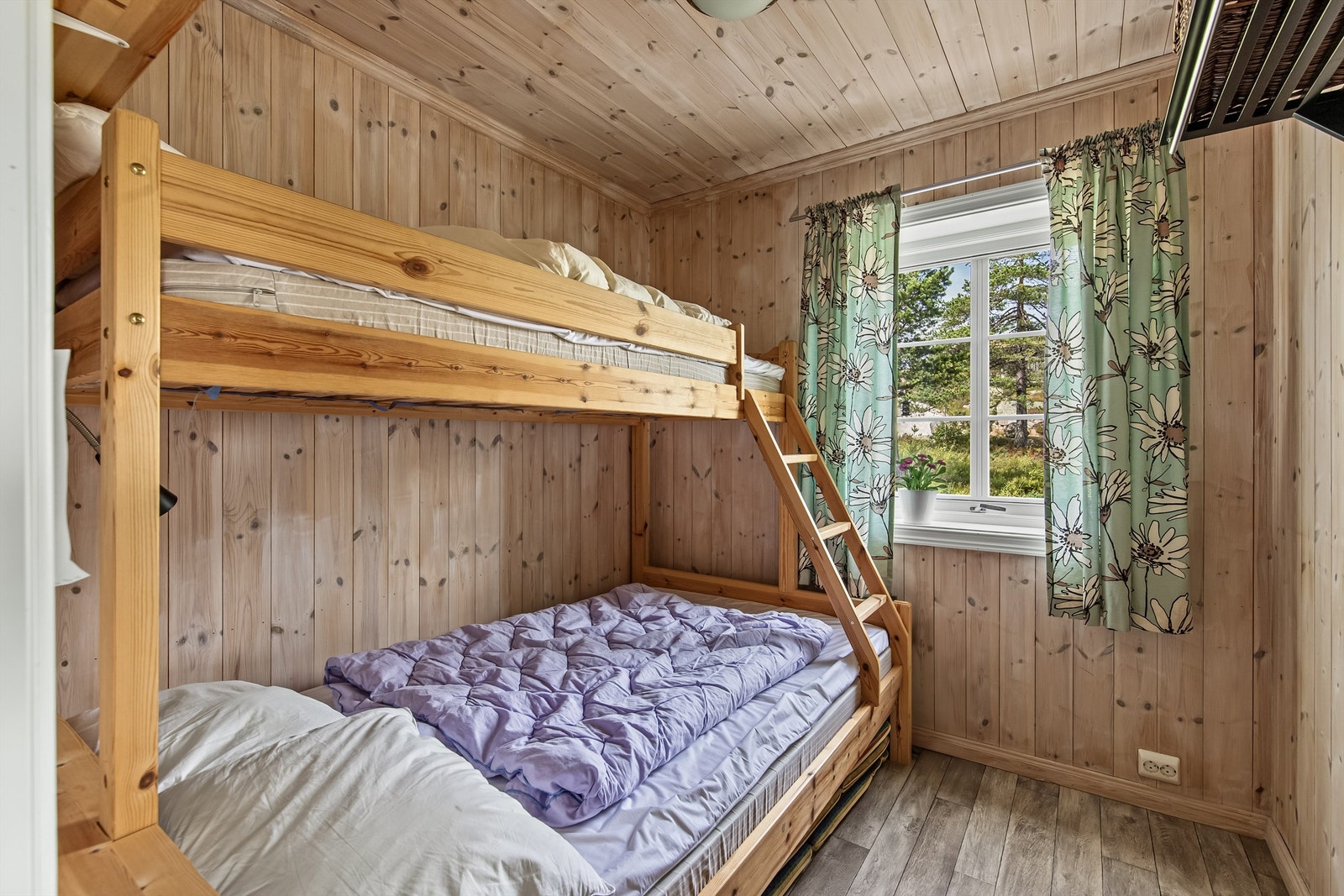 Soverom 1 i hovedetasje Galleribilde