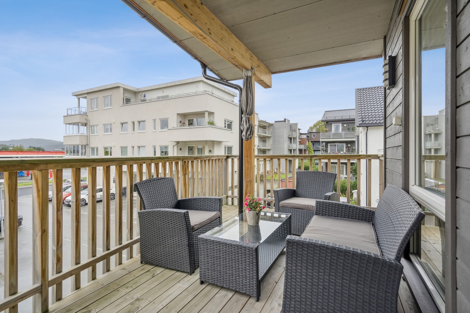 Vestvendt balkong på 12 kvm. Galleribilde