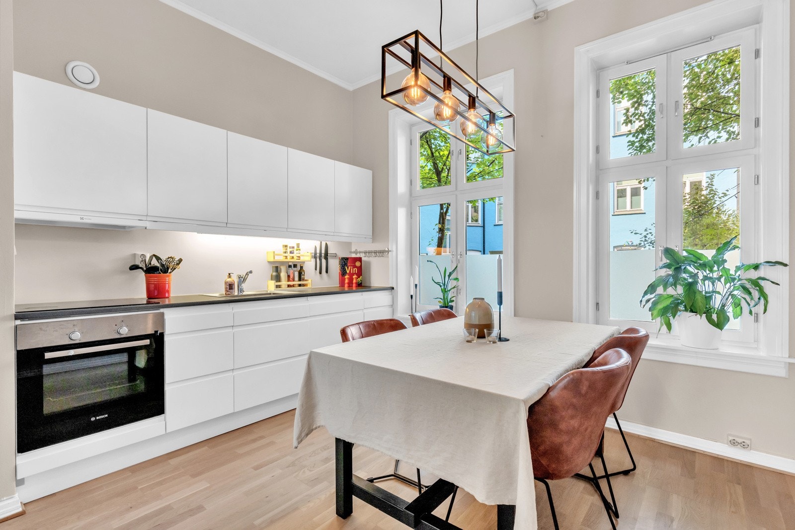 Velkommen til denne perlen i Magnus' gate 2A! Galleribilde