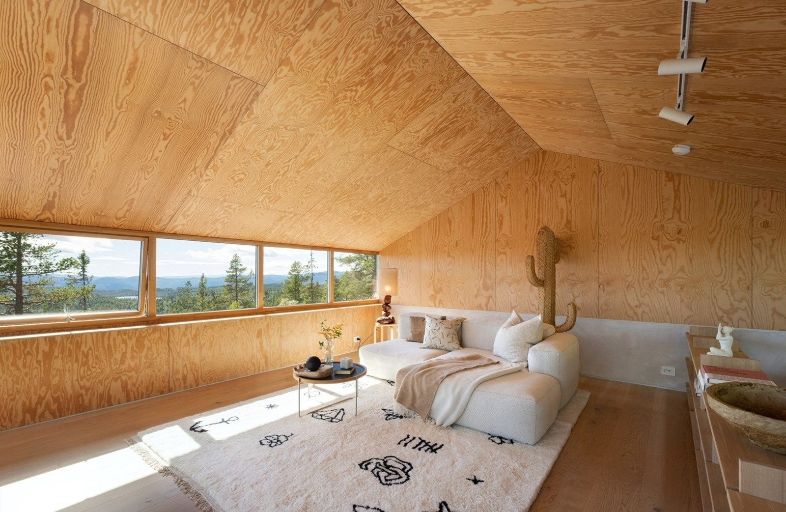 Uansett hvor du befinner deg i hytta er utsikten majestetisk! Galleribilde