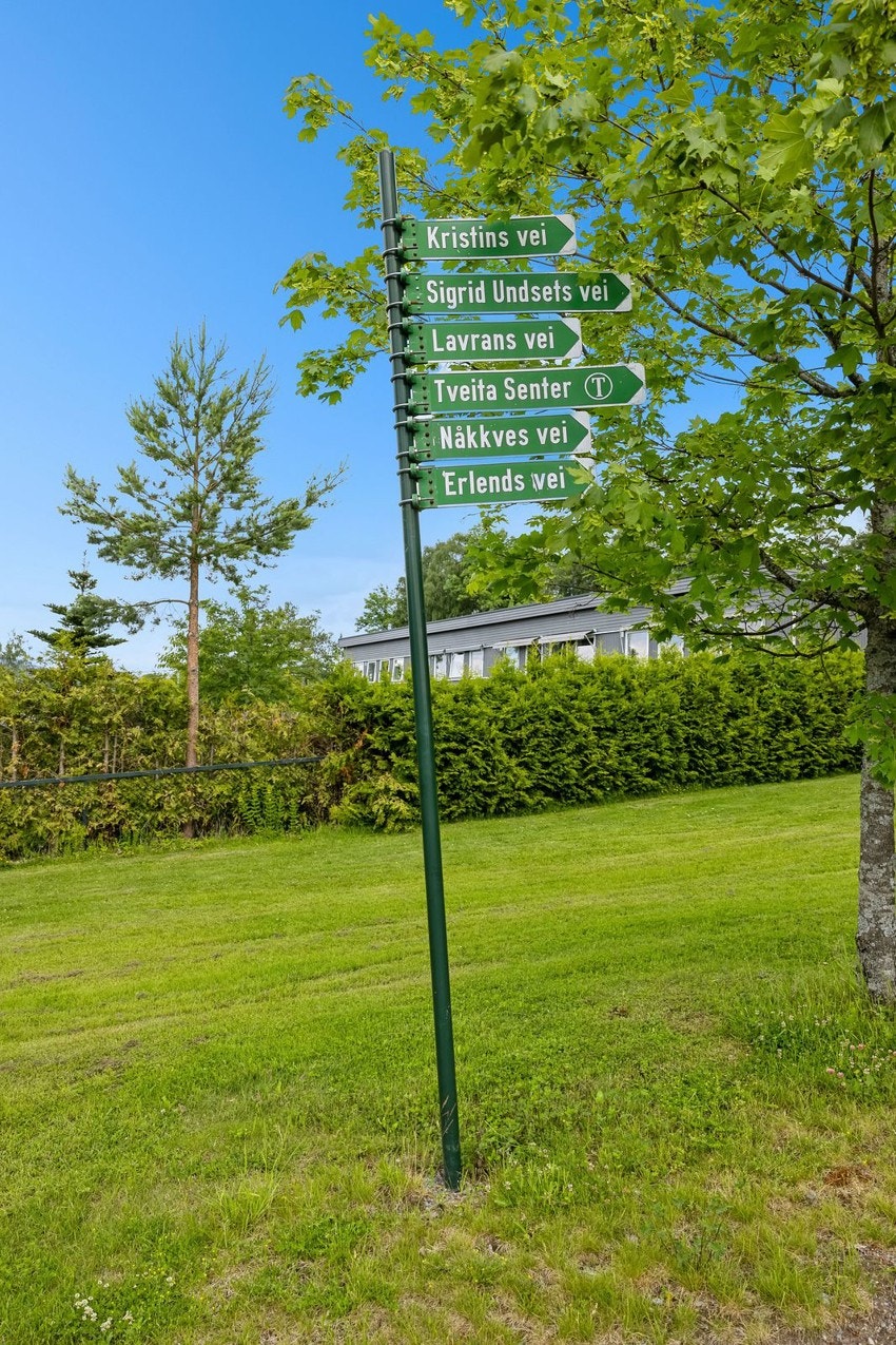 Stikkveier med god skilting fører deg frem til Kristins vei 12! Galleribilde