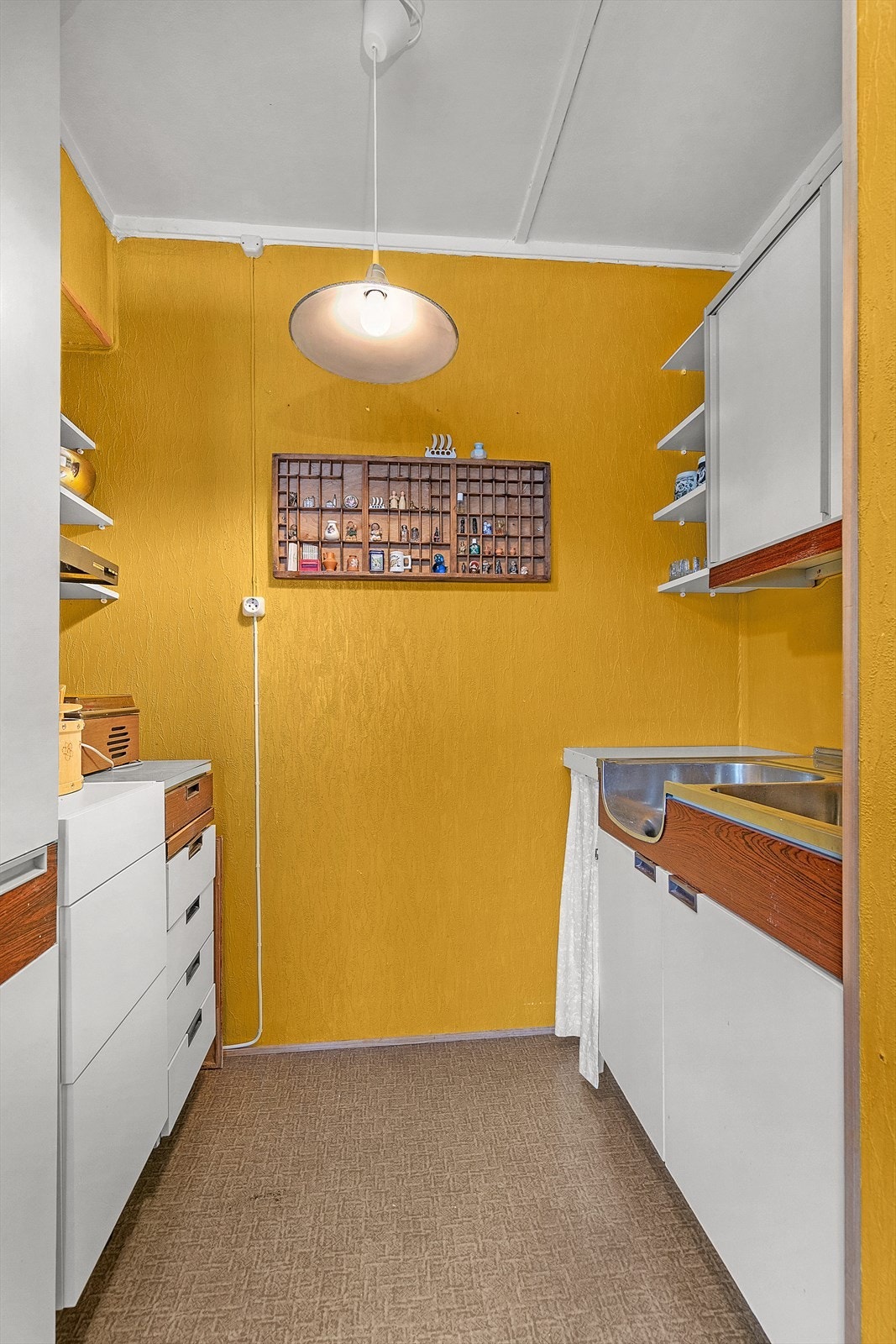 Hybel: kjøkken Galleribilde