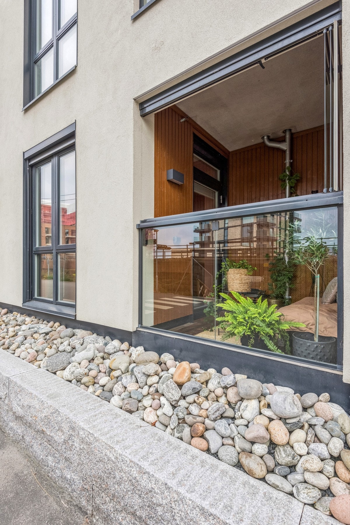 Balkongen vender mot nordvest Galleribilde