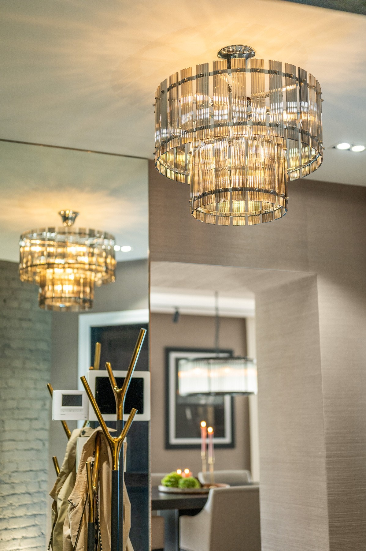 Nydelige detaljer fra entré/hall. Galleribilde