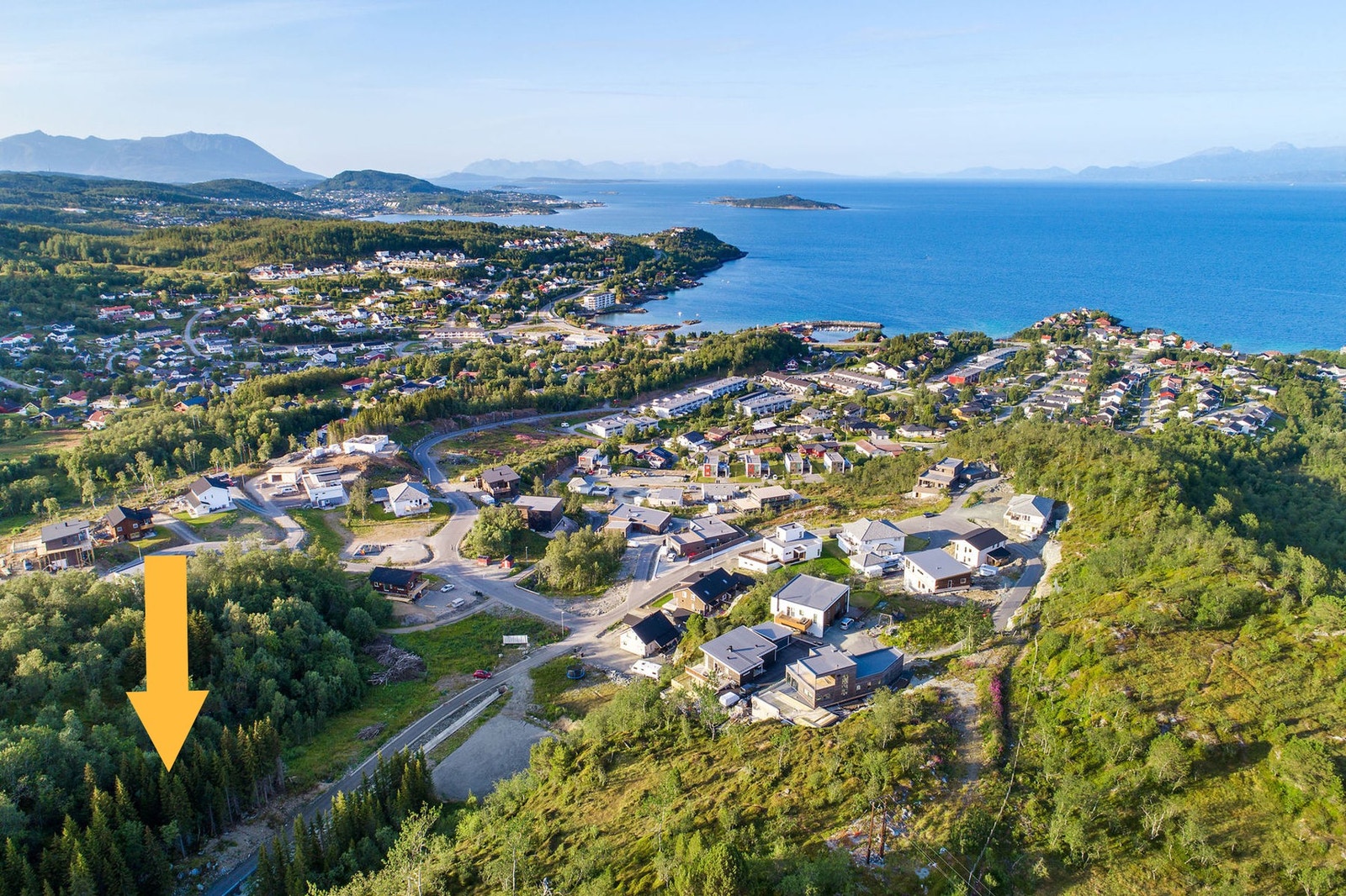 EiendomsMegler 1 v/ Christer Aabø presenterer Mølnåsen 38! Galleribilde
