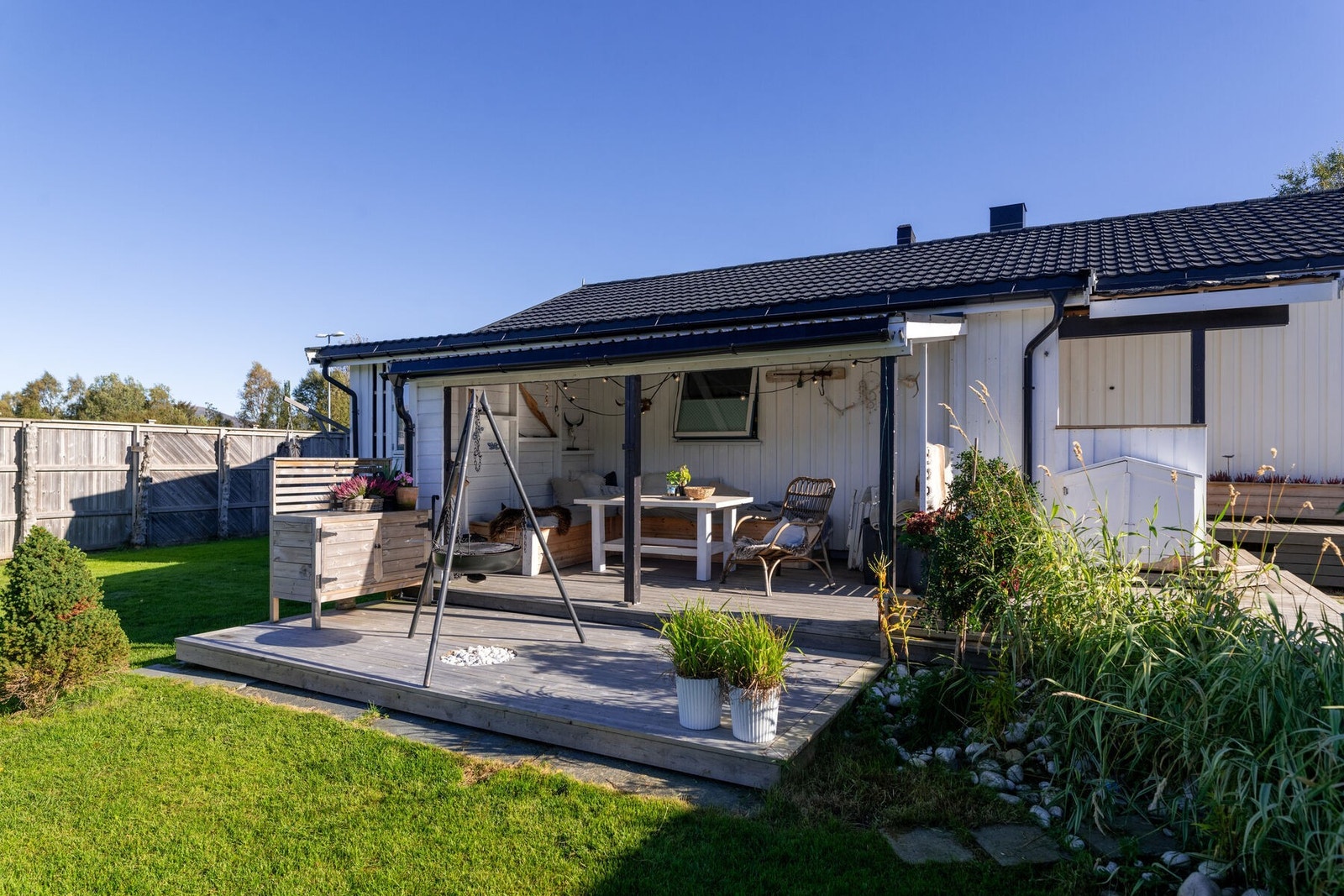 Hyggelig uteområde - Ypperlig for deg som elsker sene sommerkvelder! Galleribilde