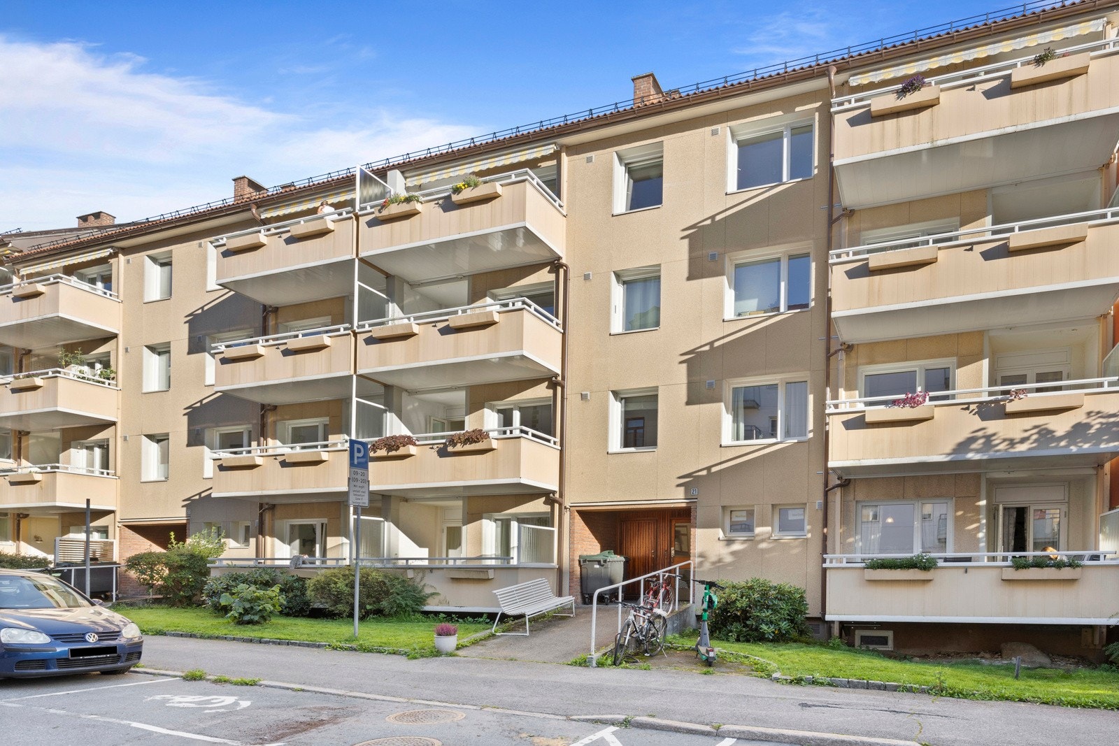 Leiligheten har en fin beliggenhet i 2.etasje. Galleribilde