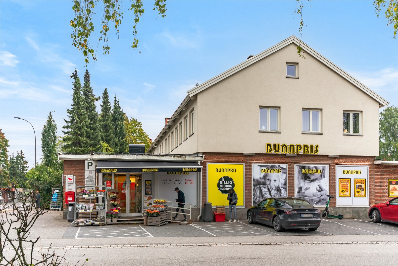 Søndagsåpen Bunnpris ligger rett i nærheten Galleribilde