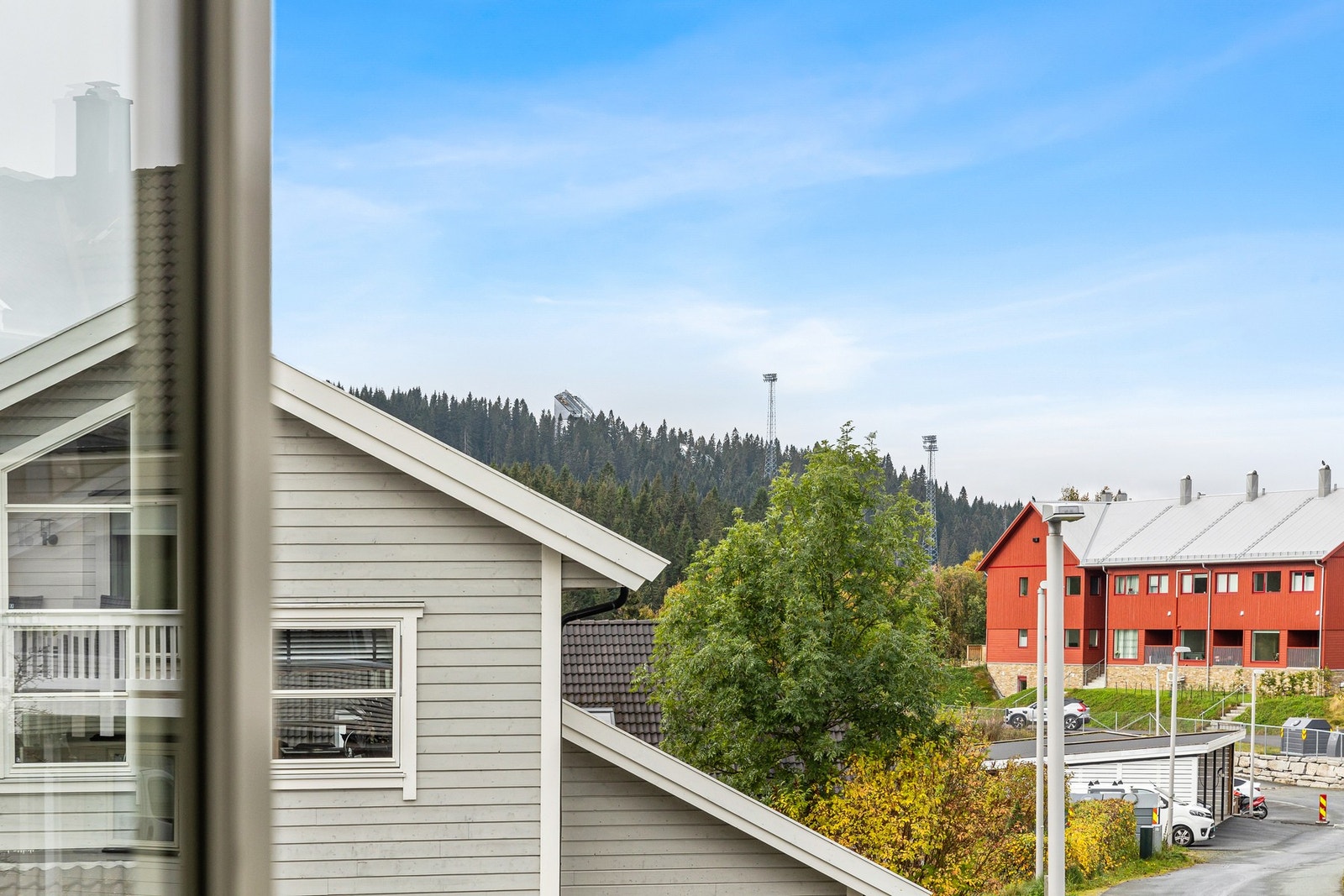 Alle soverommene vender ut mot rolige omgivelser. Galleribilde