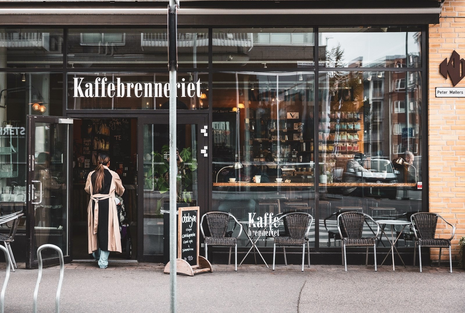 Det er flere hyggelige kaféer og serveringssteder i området. Galleribilde