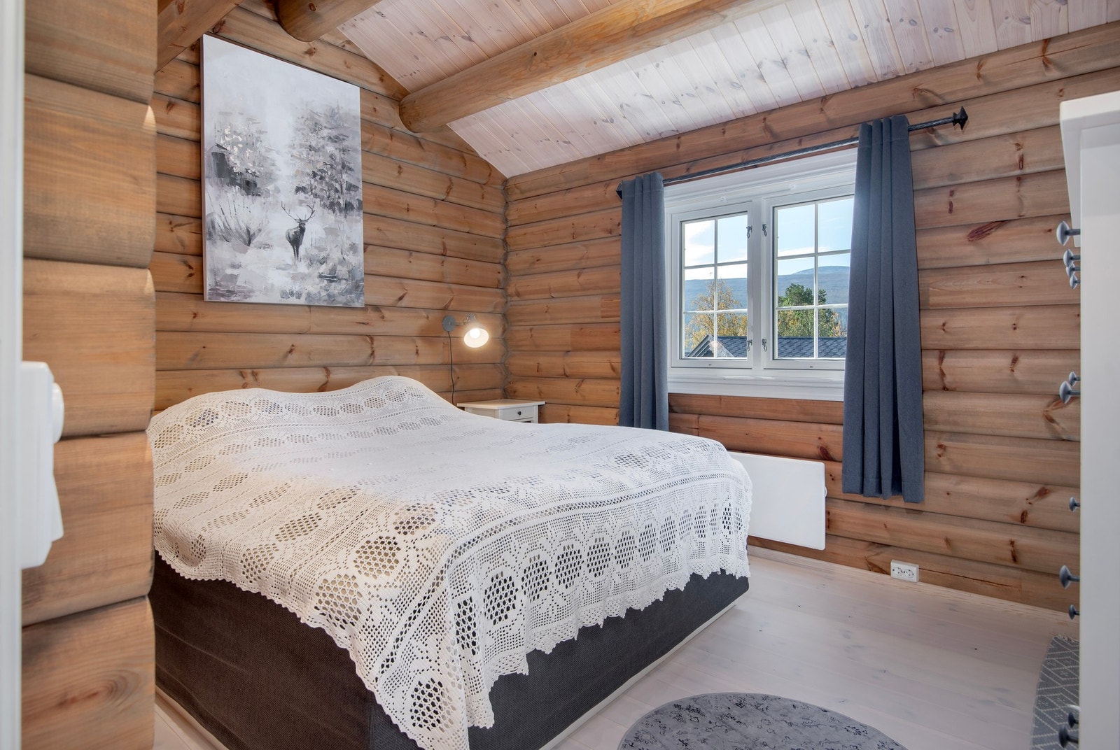 Hovedsoverom med eget bad Galleribilde