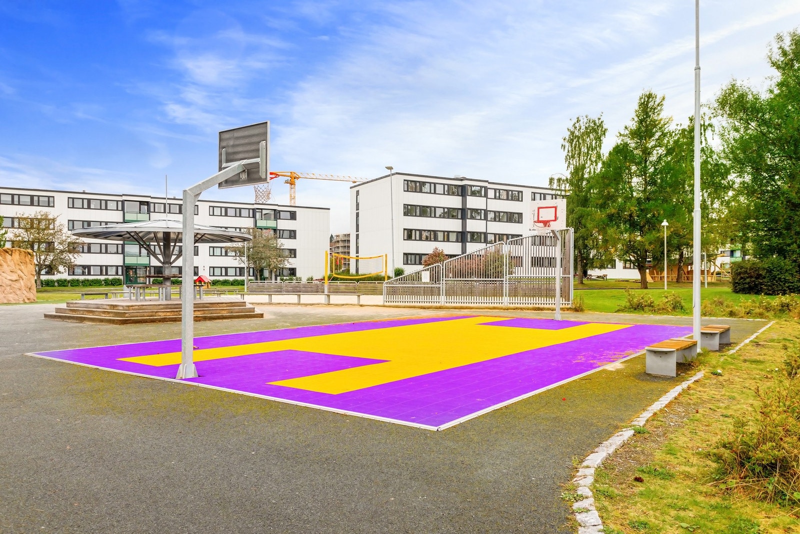 Lagringsplass med tilhørende bodareal på 16m² i kjelleretasje. Galleribilde