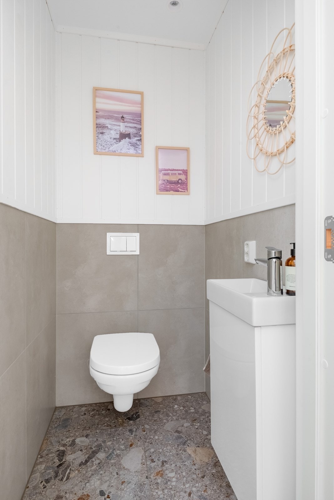 Ekstra toalettrom. Galleribilde