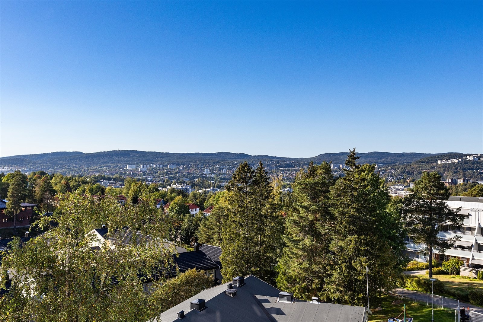 Utsikt fra balkongen Galleribilde