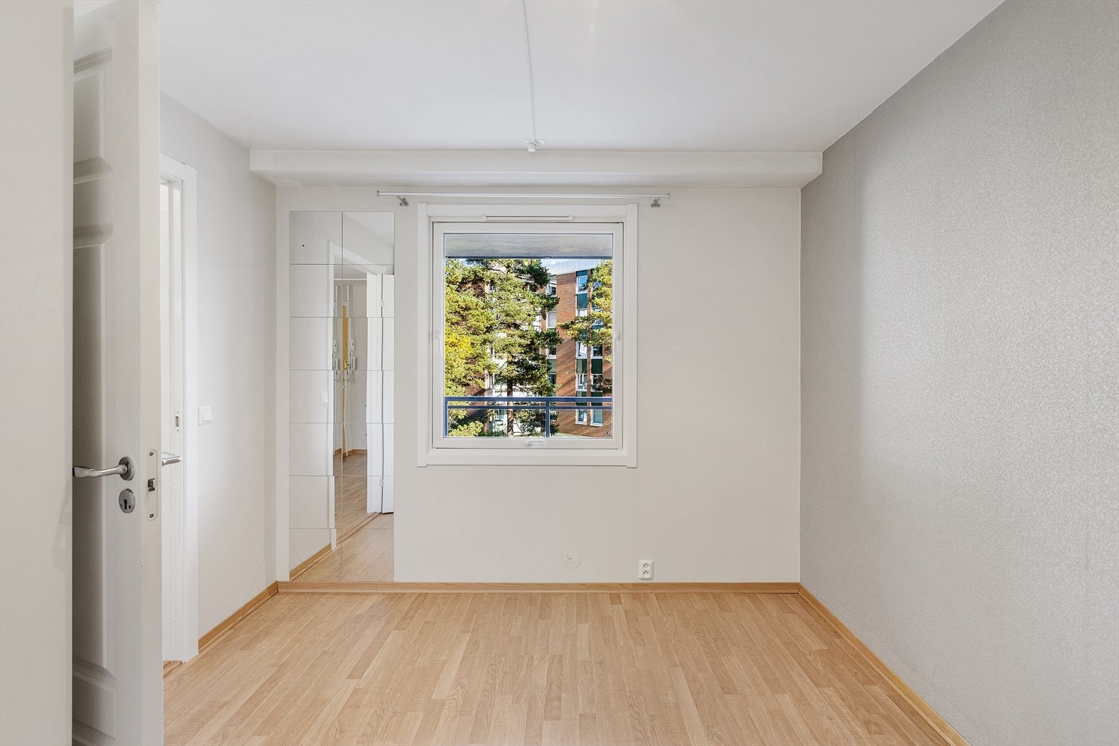 Rommet kan innredes som gjesterom/kontor eller etter eget ønske Galleribilde