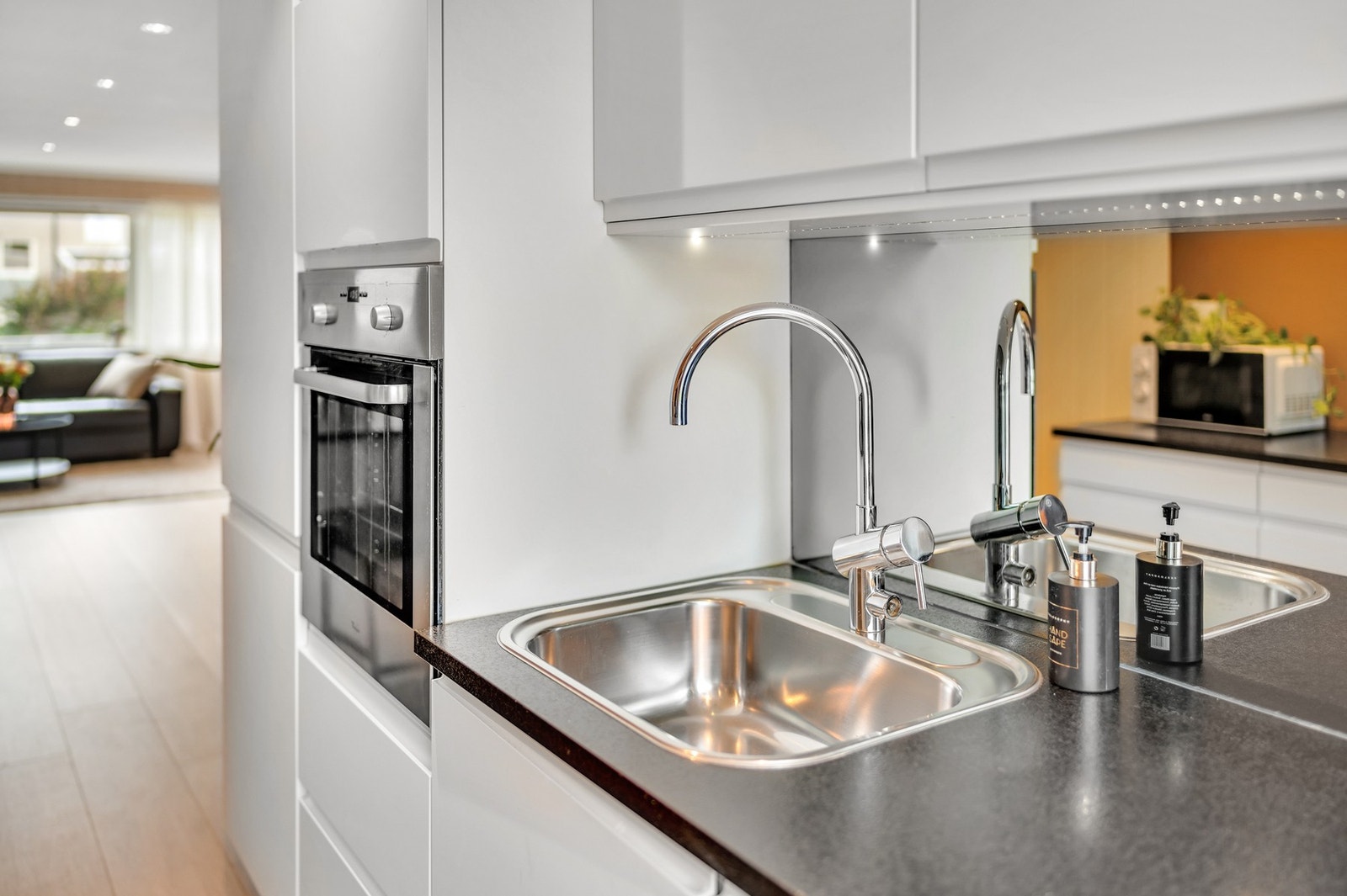 Integrerte hvitevarer følger handelen. Galleribilde