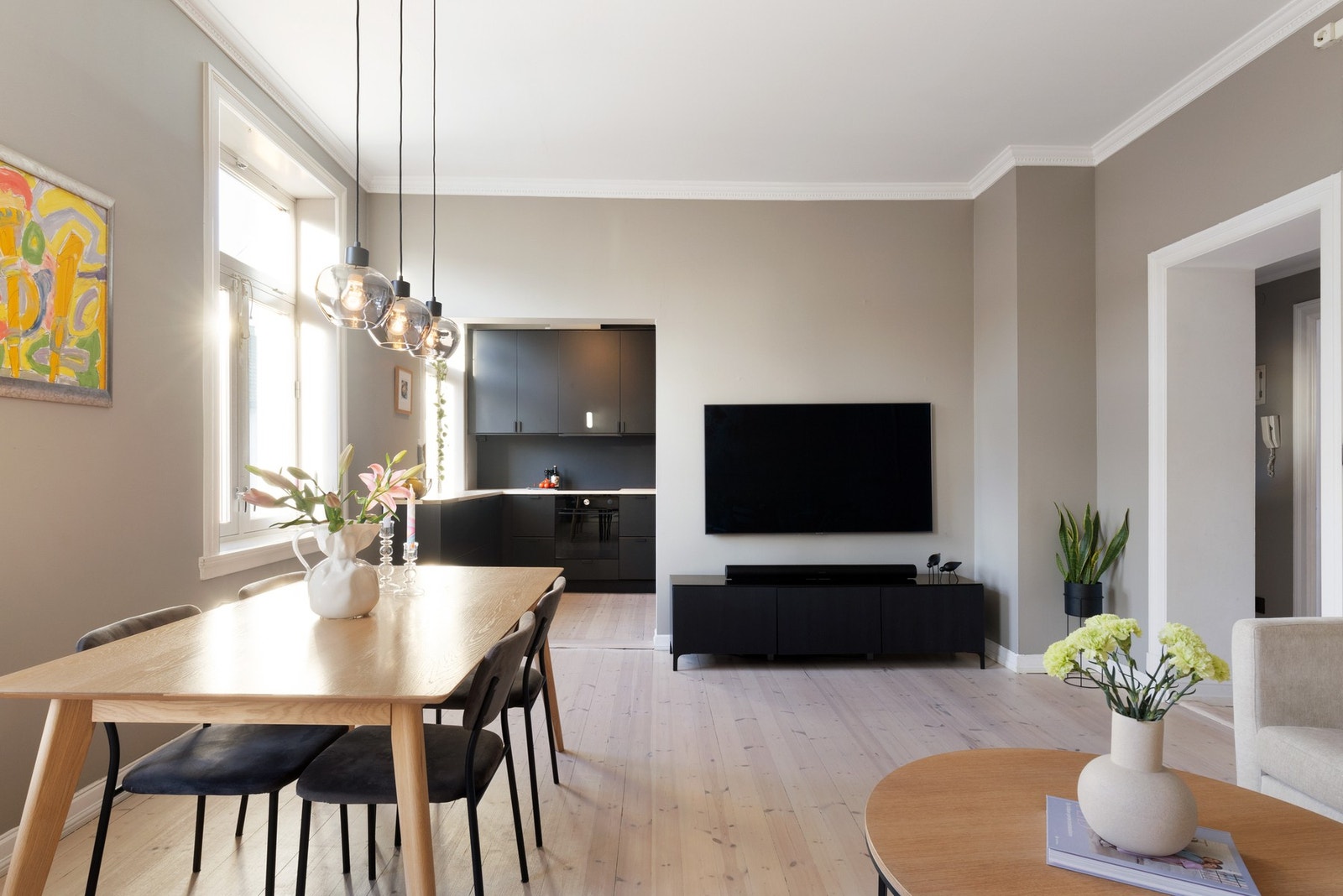 Har du et spørsmål? Kontakt megler: Kristine Hauan Berg (90 100 756/khb@eie.no) Galleribilde